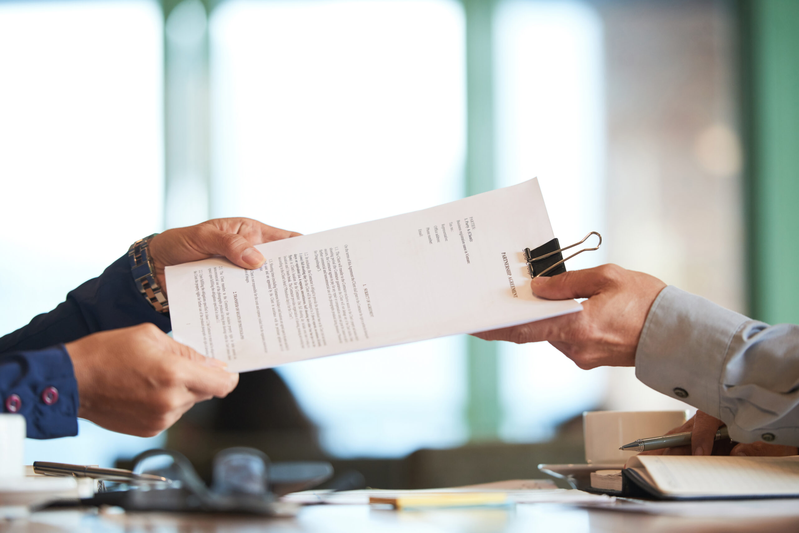 Abogados especializados en actualización del Reglamento Interno de Trabajo con la reforma laboral de Colombia