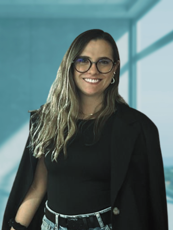 María Elvira Caballero miembro de Faroo Legal