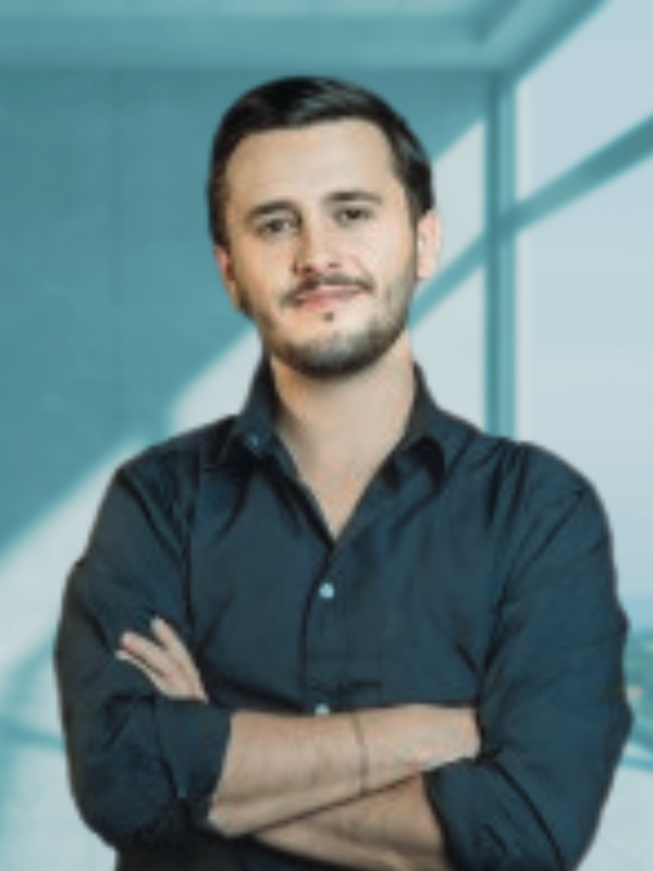 Nicolás Becerra miembro de Faroo Legal