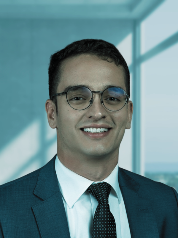 Pablo Renjifo , abogado de Lex 42 firma legal miembro de Faroo legal
