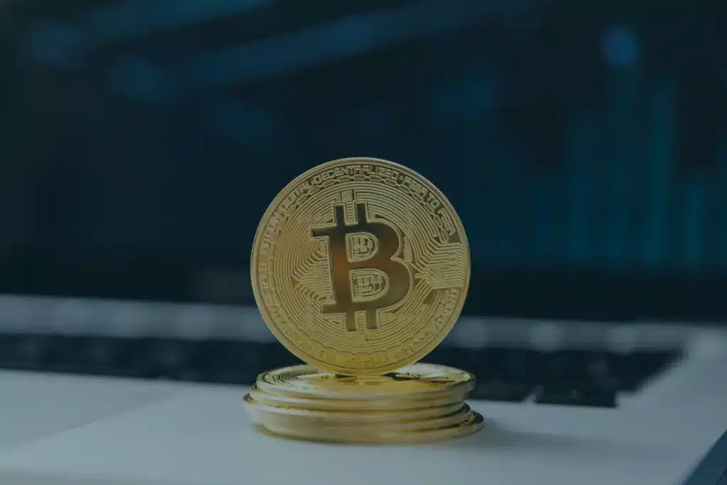 Criptomoneda en una firma de acompañamiento legal blockchain